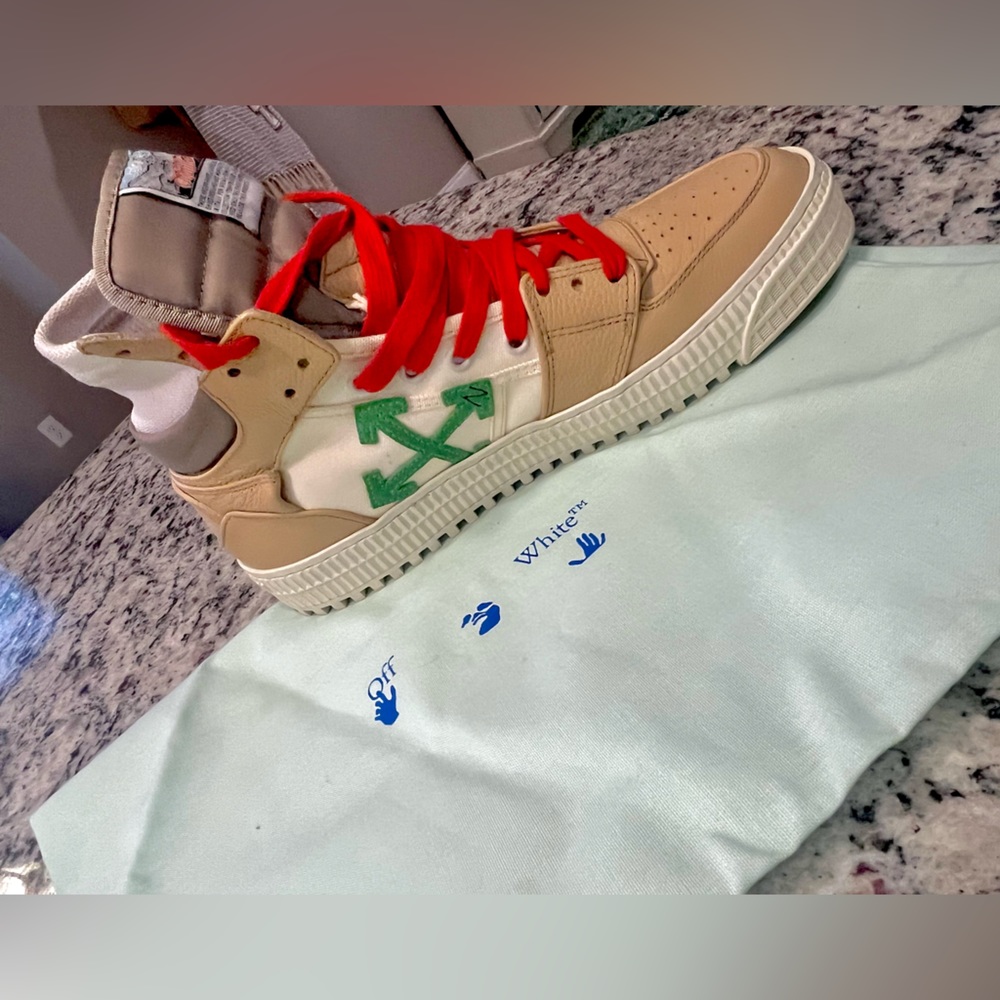 Men’s BRAND NEW OFF WHITE SNEAKERS. Size 41